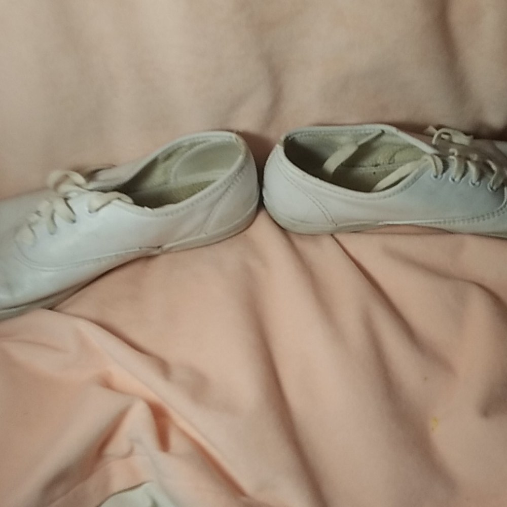 Keds - Picture 2 of 7